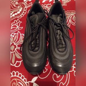 Nike Air Max 97 Triple black Size 10.5